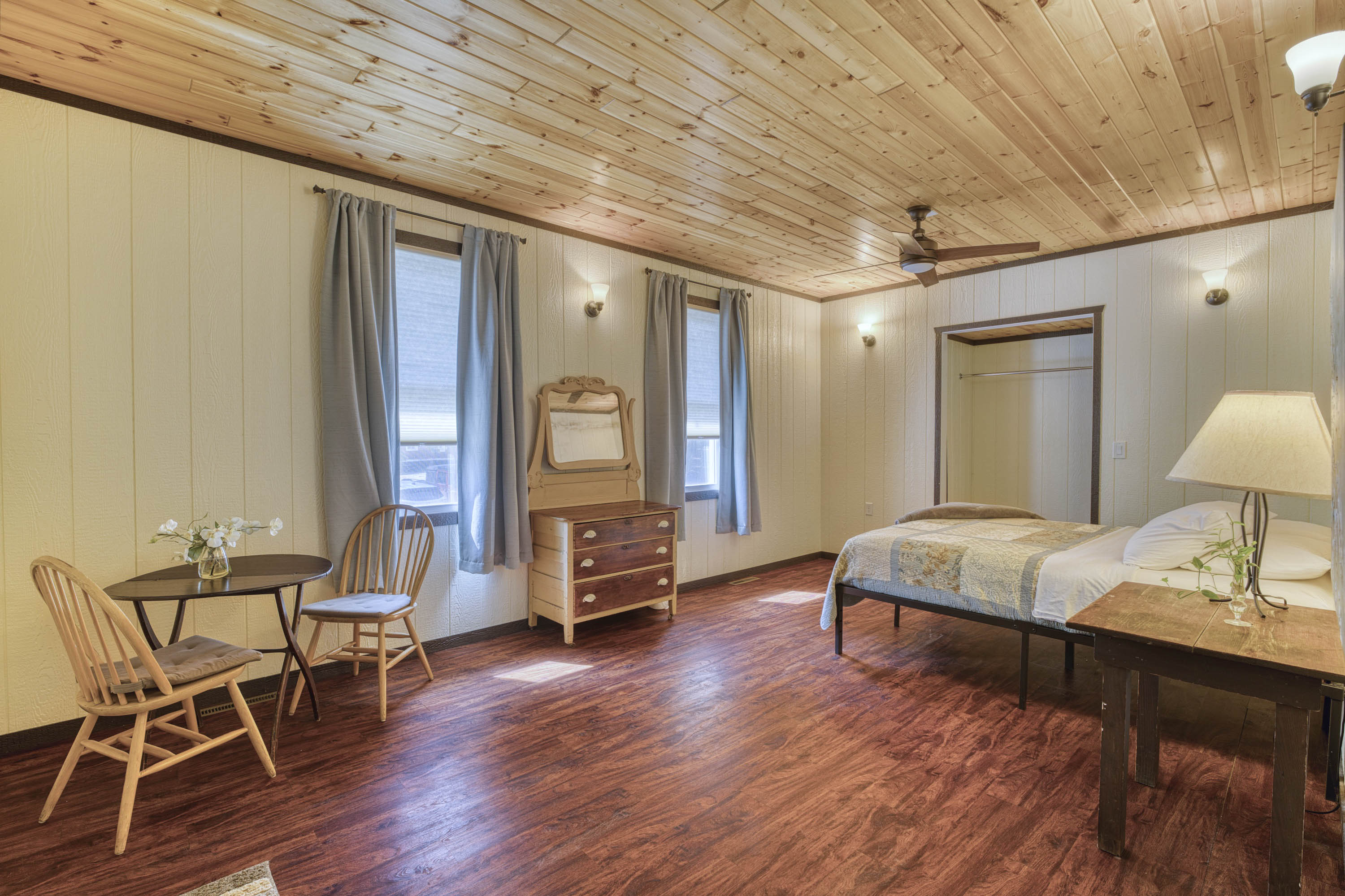 rental photo