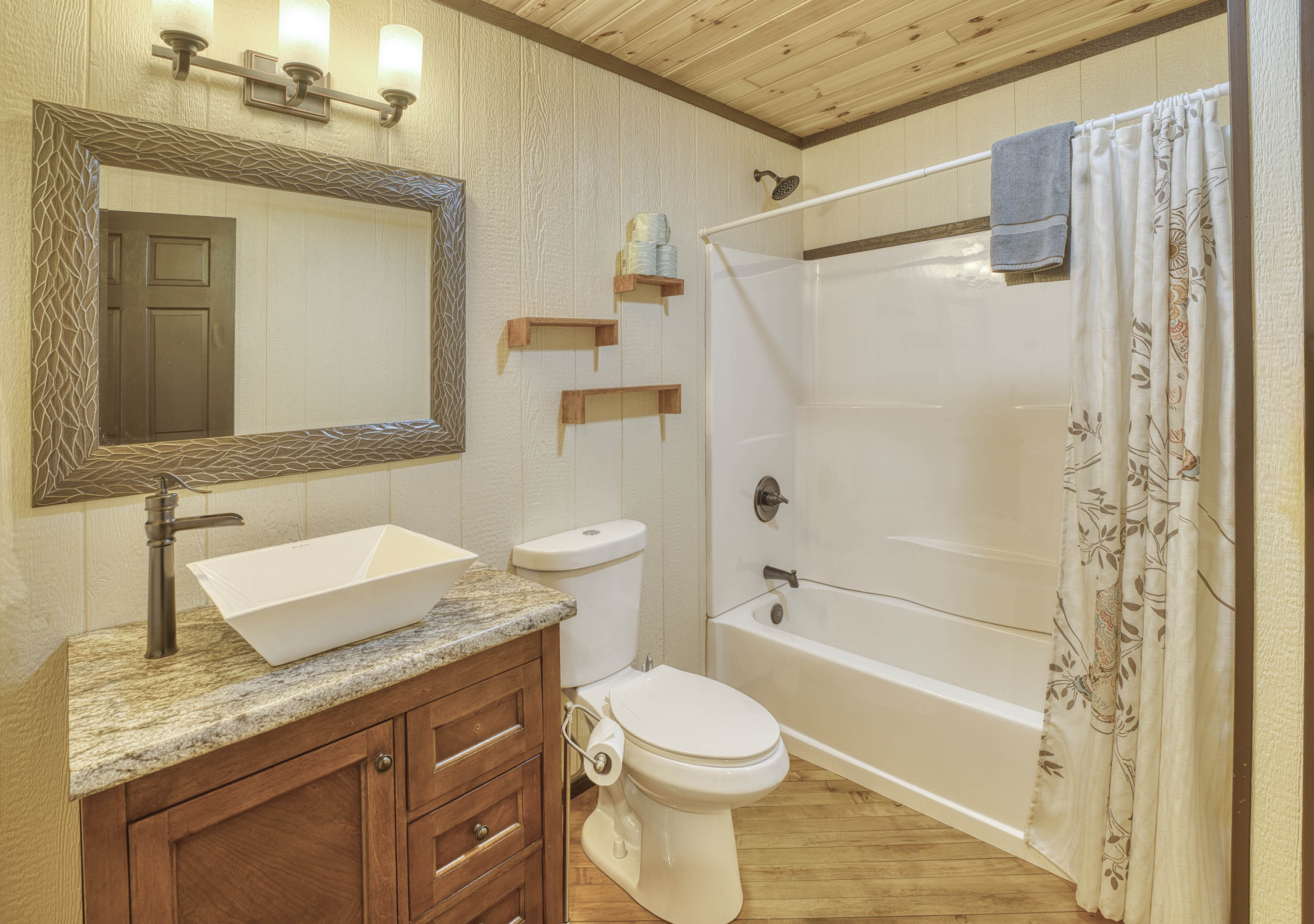 rental photo