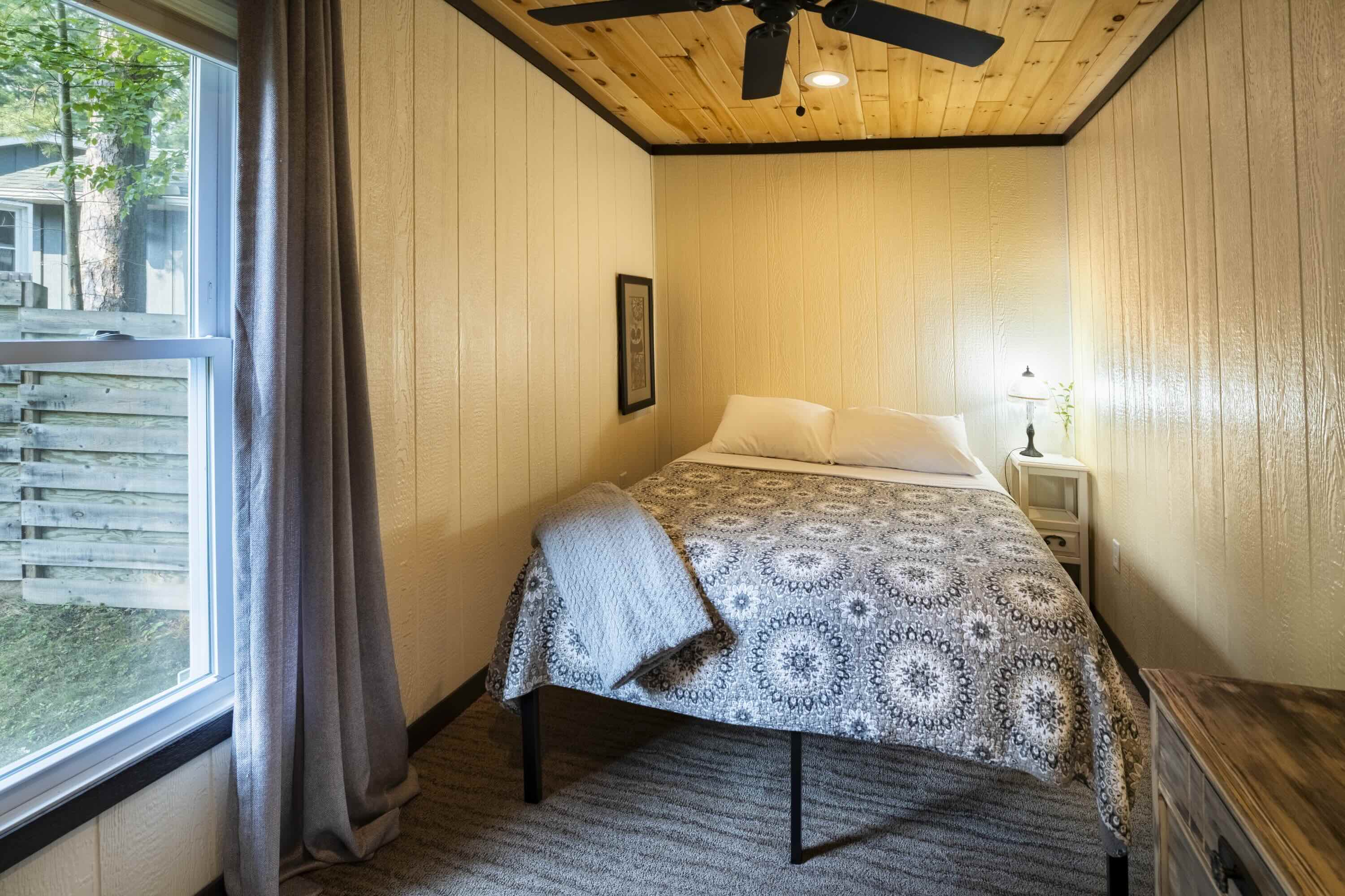 rental photo