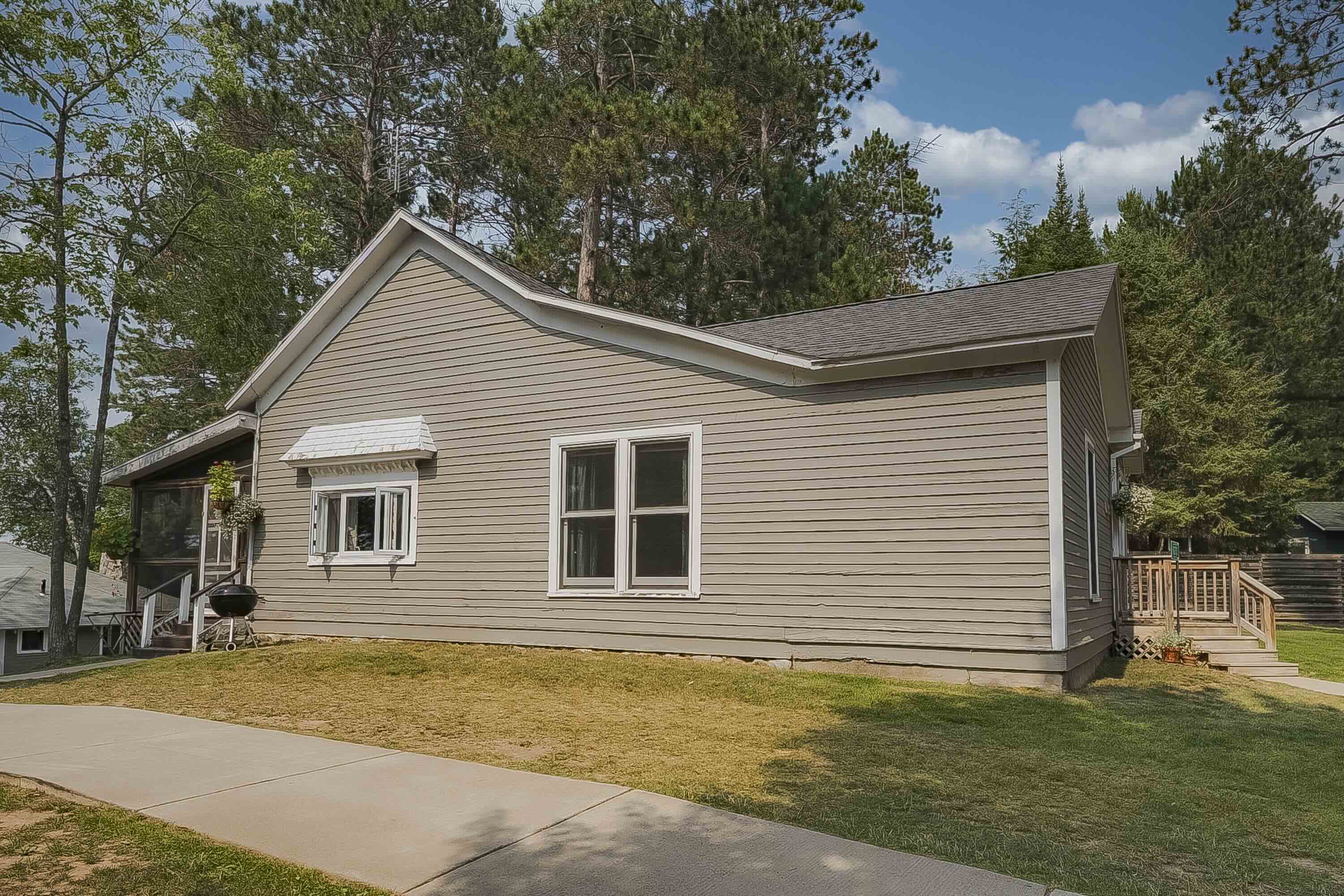 rental photo
